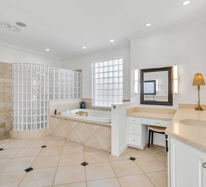 En-suite- Jacuzzi tub &amp; large stand alone shower, 2 vanities &amp; makeup desk