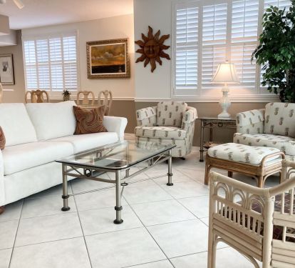 Living room seating area
