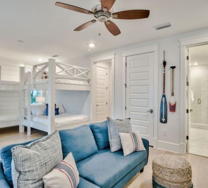 Bunk bedroom