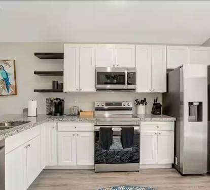 Fully equipped kitchen
