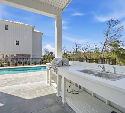 Outdoor Grill area 