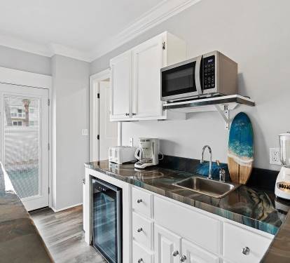 Separate downstairs living area with kitchenette