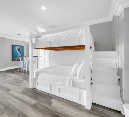 Separate downstairs queen bunk beds