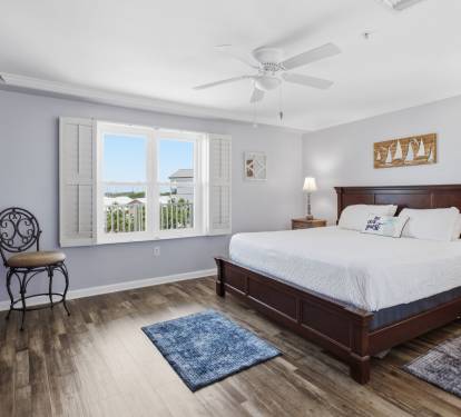 Spacious guest bedroom