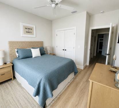 Bedroom #3 (Queen Bed)
