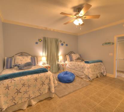 2 full beds