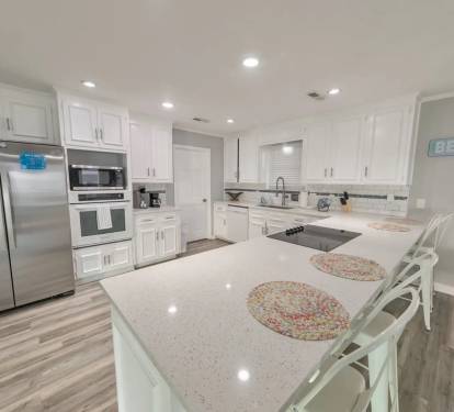 Kitchen with all the accessories