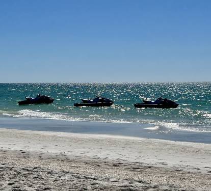 White sand and Turquoise Water, Jet Ski rentals on beach