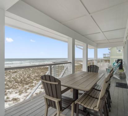 Deck Off Living