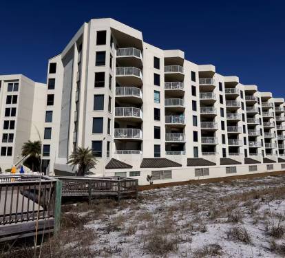 Unit is looking over the Gulf. A direct view looking over the sand and water.