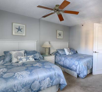 2nd Bed room with room for 4. 