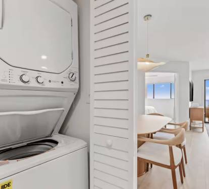 Washer/Dryer/Utility