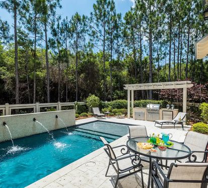Water feature wall with fountain.