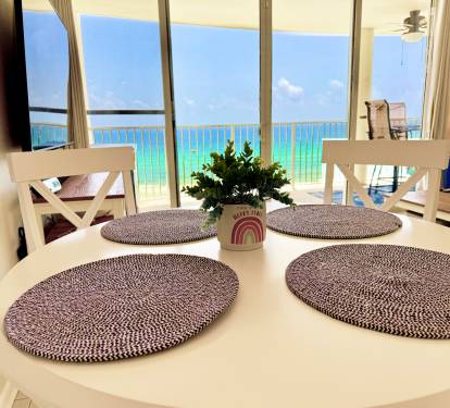 Table for 4 with a view