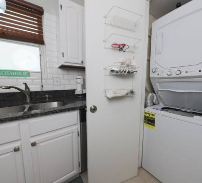 Laundry/Kitchen