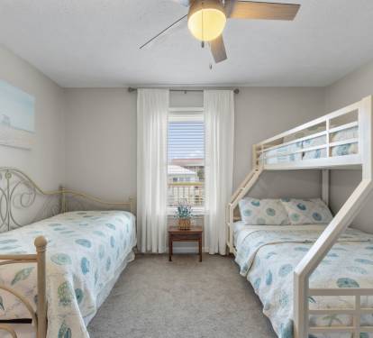 Guest Bedroom 2 (Daybed Trundle & Twin Over Full Bunk)