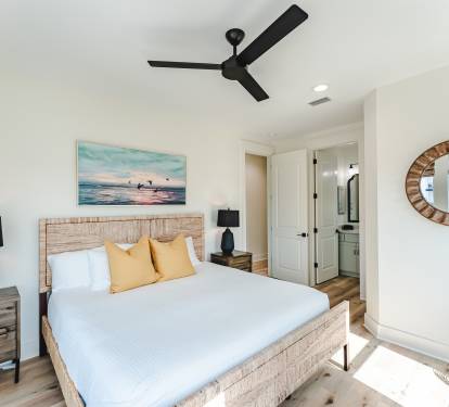 King Bedroom Ensuite 5 with Gulf Views