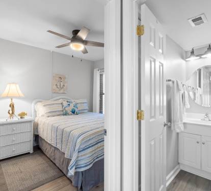Guest Bedroom 1 (Full)