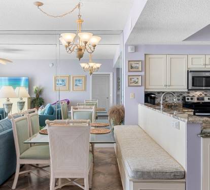 Open living & kitchen space designed for relaxing, dining & spending time together.