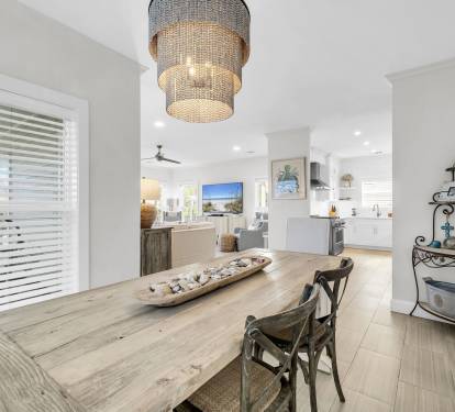 Farmhouse style dining table - perfect for a large group.