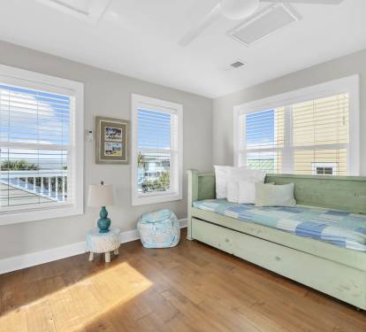 Great space for the kids - with twin day bed.