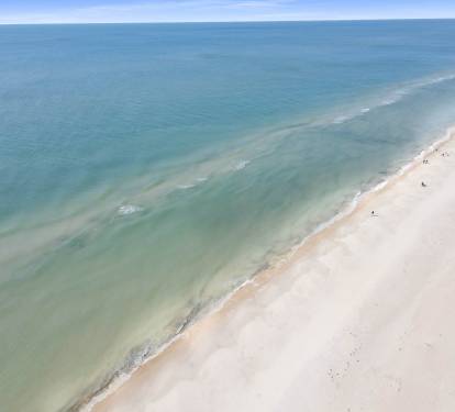 beautiful SGI Gulf water!