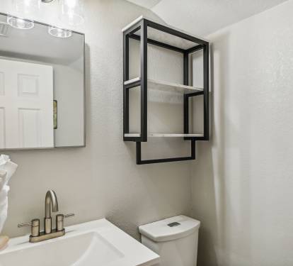 Upper level Bathroom