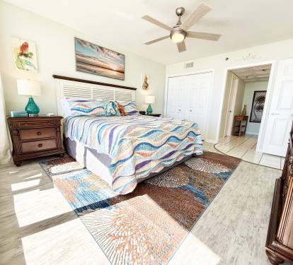 Beachfront bedroom and ensuite