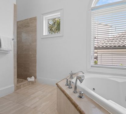 Two-person soaking tub and walk-in shower