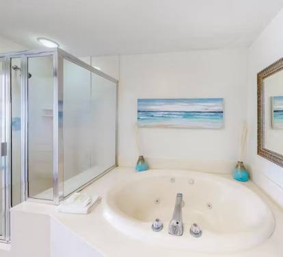 Primary Bathoom