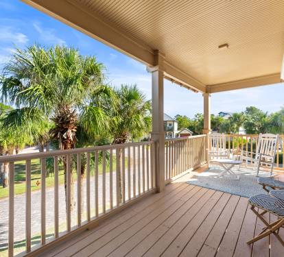 Spacious Covered Porch Perfect for Entertaining