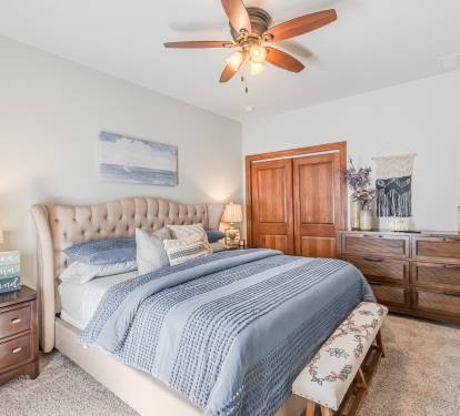 Guest Bedroom 1 (King)
