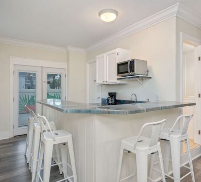 1st floor kitchenette