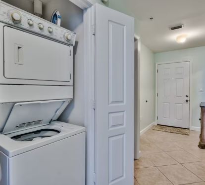 Full capacity and heavy-duty washer/dryer for your convenience