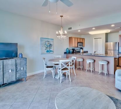 Lots of room for family dining--or tea for two!