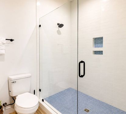 Private Bath – King Suite #3