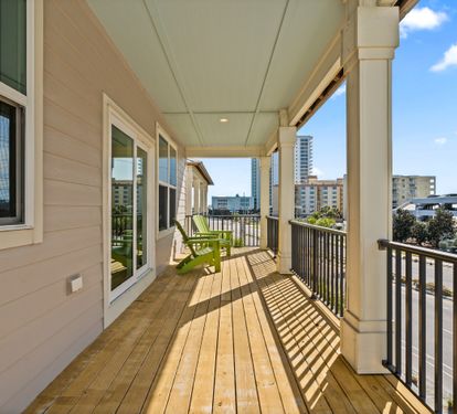 Upstairs Deck