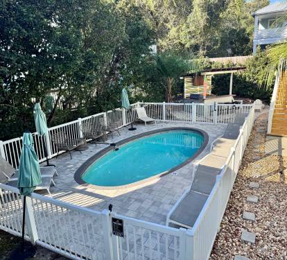 Fully fenced in pool, can be heated upon request