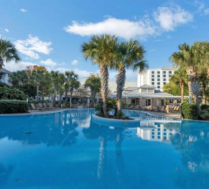 Resort Style Pool