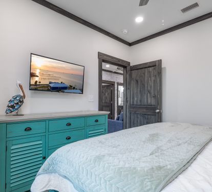 King Bedroom Guest