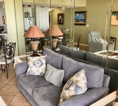 Comfy Couch 