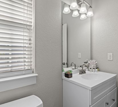 Bathroom #4: Private attached bathroom with shower/tub combo