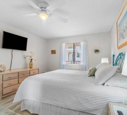Master Bedroom (King)