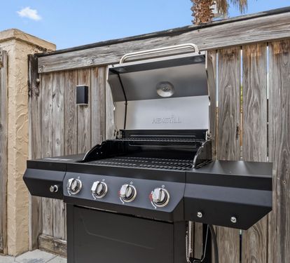 Gas Grill