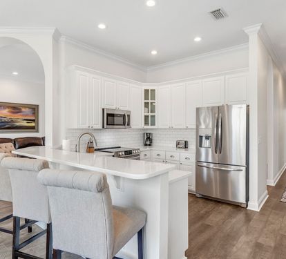 Gourmet kitchen
