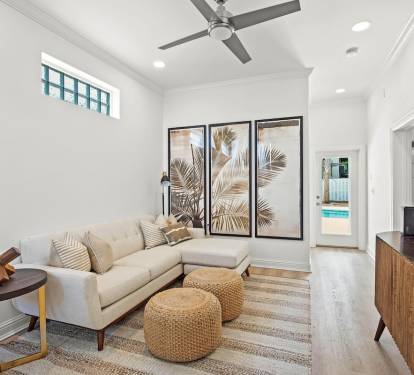 First Floor: Addiitional Living Room 