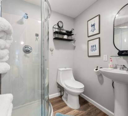 Ensuite to Bedroom 3
