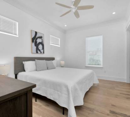 King size bed with Smart TV