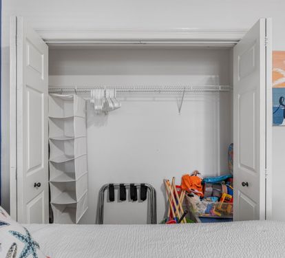 Guest Bedroom Closet