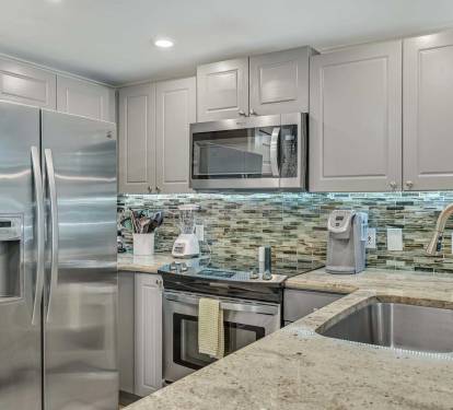 Keurig and Drip Options - Start your mornings
right with both coffee makers, plus a spacious
fridge and microwave for easy snacks